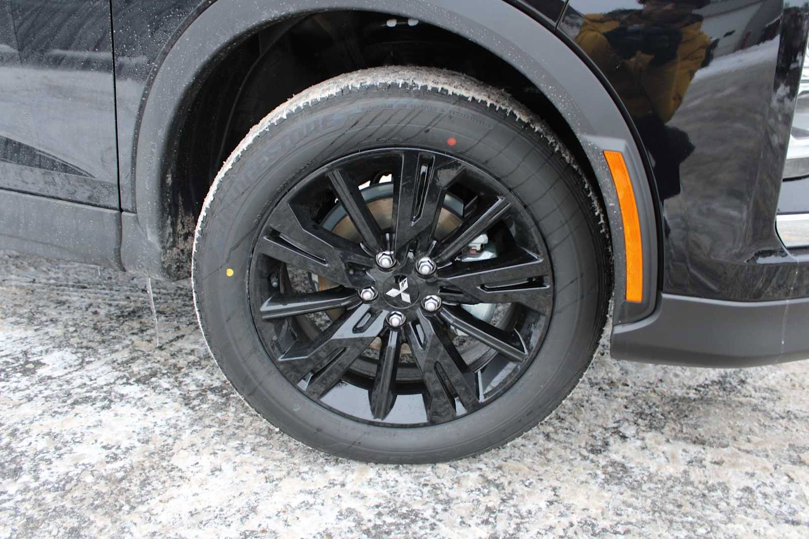 New 2025 Mitsubishi Eclipse Cross LE image 13