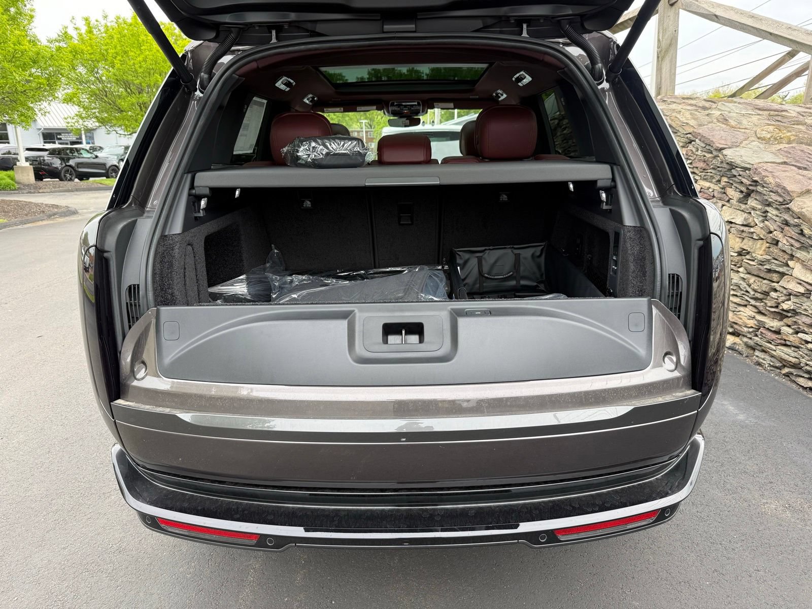 New 2026 Land Rover Range Rover SE AWD/4WD image 45