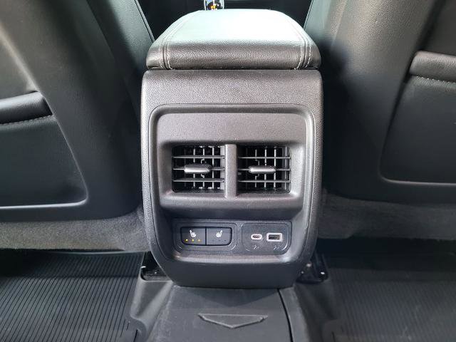 Used 2024 Cadillac XT4 Premium Luxury w/ Technology Package image 28