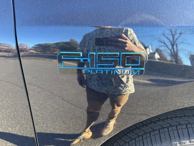New 2025 Ford F150 Lightning Platinum image 9