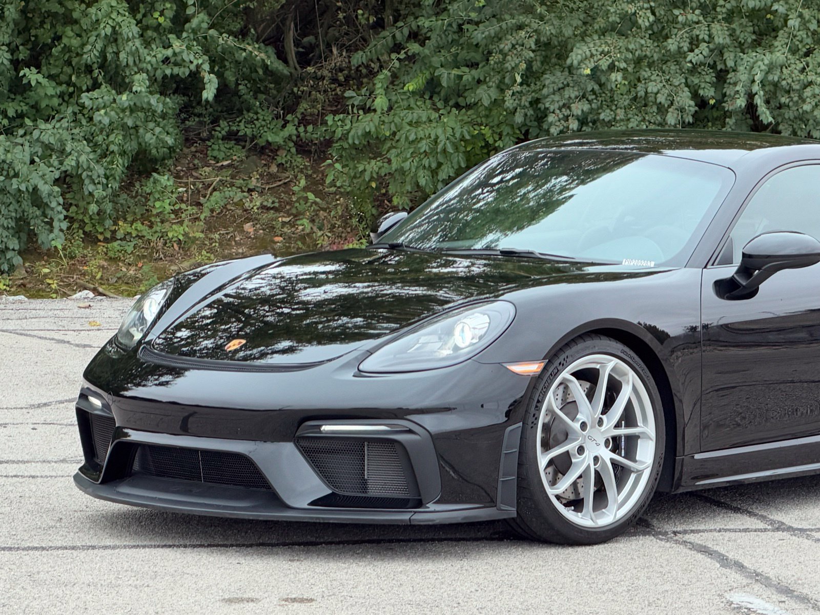 Used 2020 Porsche 718 Cayman GT4 RWD image 14