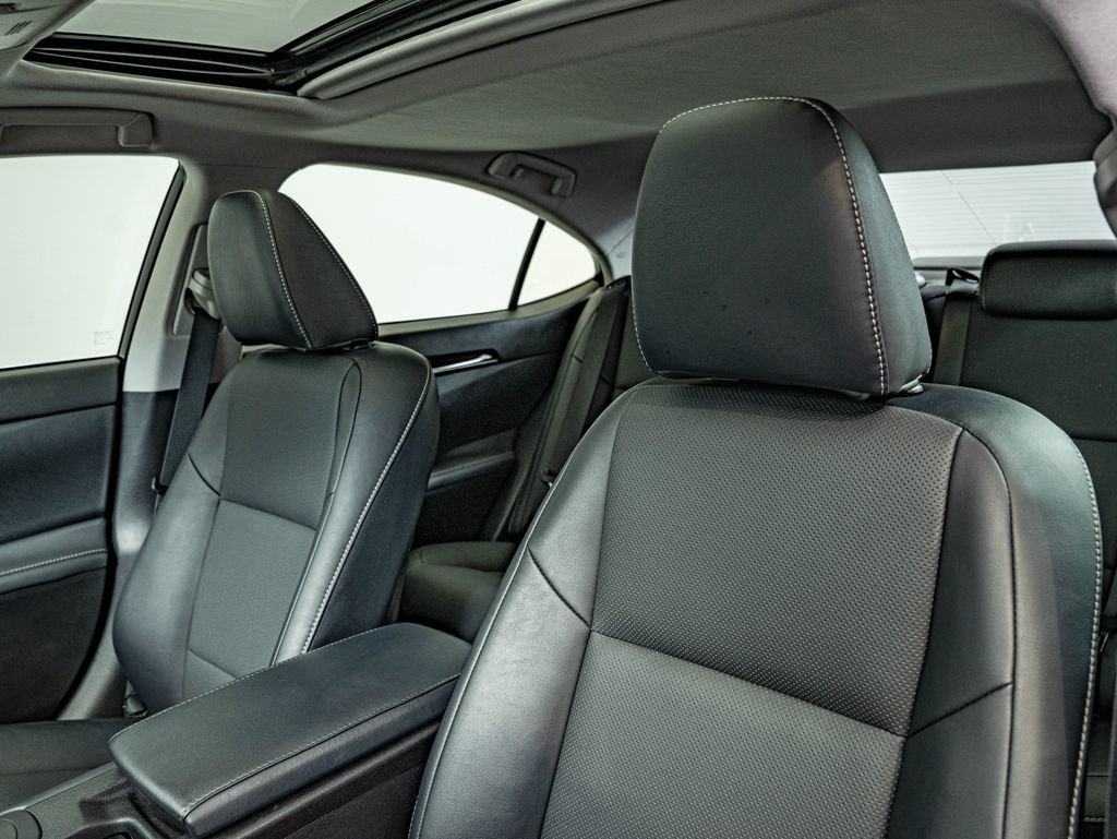 Used 2018 Lexus ES 350 w/ Premier Package FWD image 34