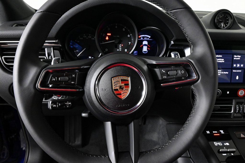 New 2025 Porsche Macan image 9