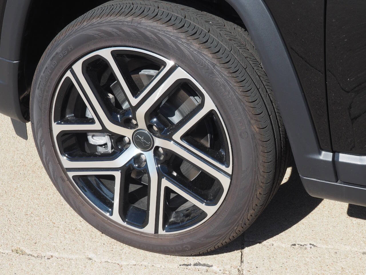 New 2025 Jeep Compass Limited image 6