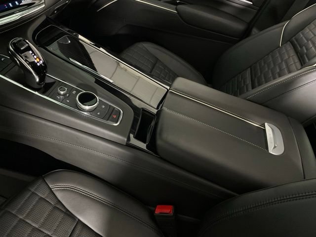 Used 2024 Cadillac Escalade V w/ LPO, ONYX Package AWD/4WD image 14