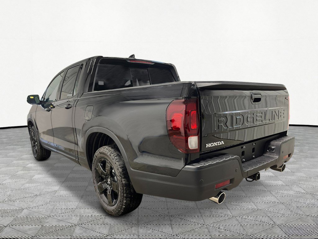 New 2026 Honda Ridgeline Black Edition image 4