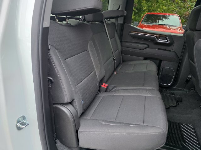 Used 2023 Chevrolet Silverado 1500 LT AWD/4WD image 14