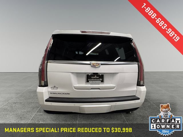 Used 2020 Cadillac Escalade ESV Premium Luxury image 26