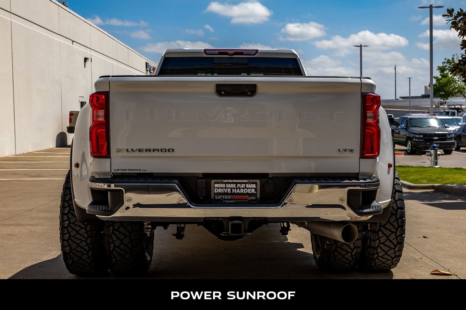 Used 2022 Chevrolet Silverado 3500 LTZ w/ LTZ Plus Package AWD/4WD image 8