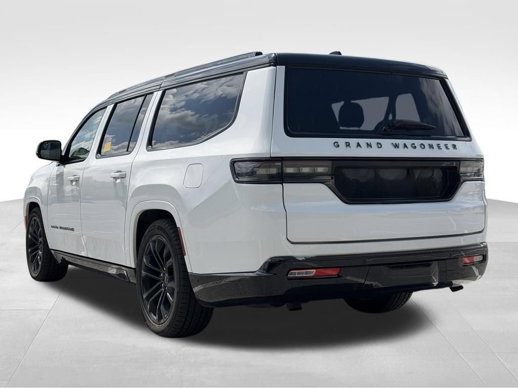 Used 2024 Jeep Grand Wagoneer L Series II w/ Quick Order Packagew 28T AWD/4WD image 4