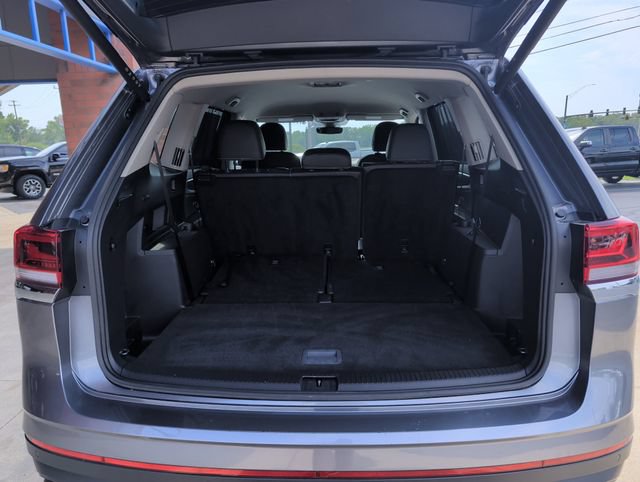 Used 2025 Volkswagen Atlas SE FWD image 21