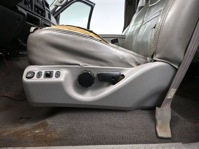 Used 2000 Ford Excursion Limited AWD/4WD image 19
