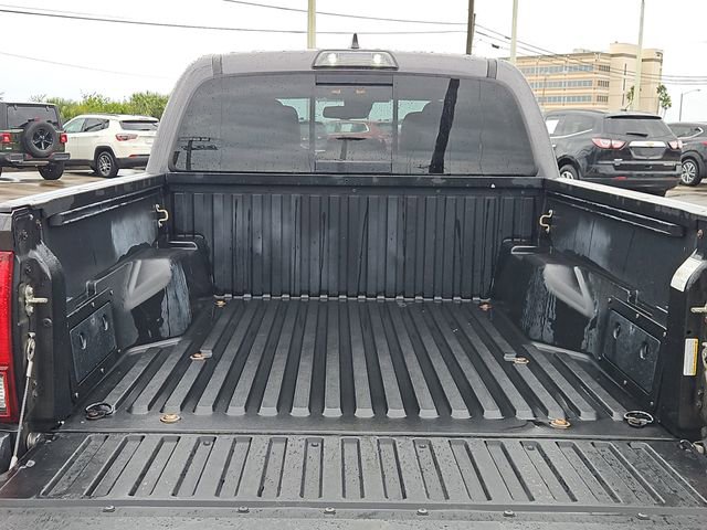 Used 2018 Toyota Tacoma SR5 image 6