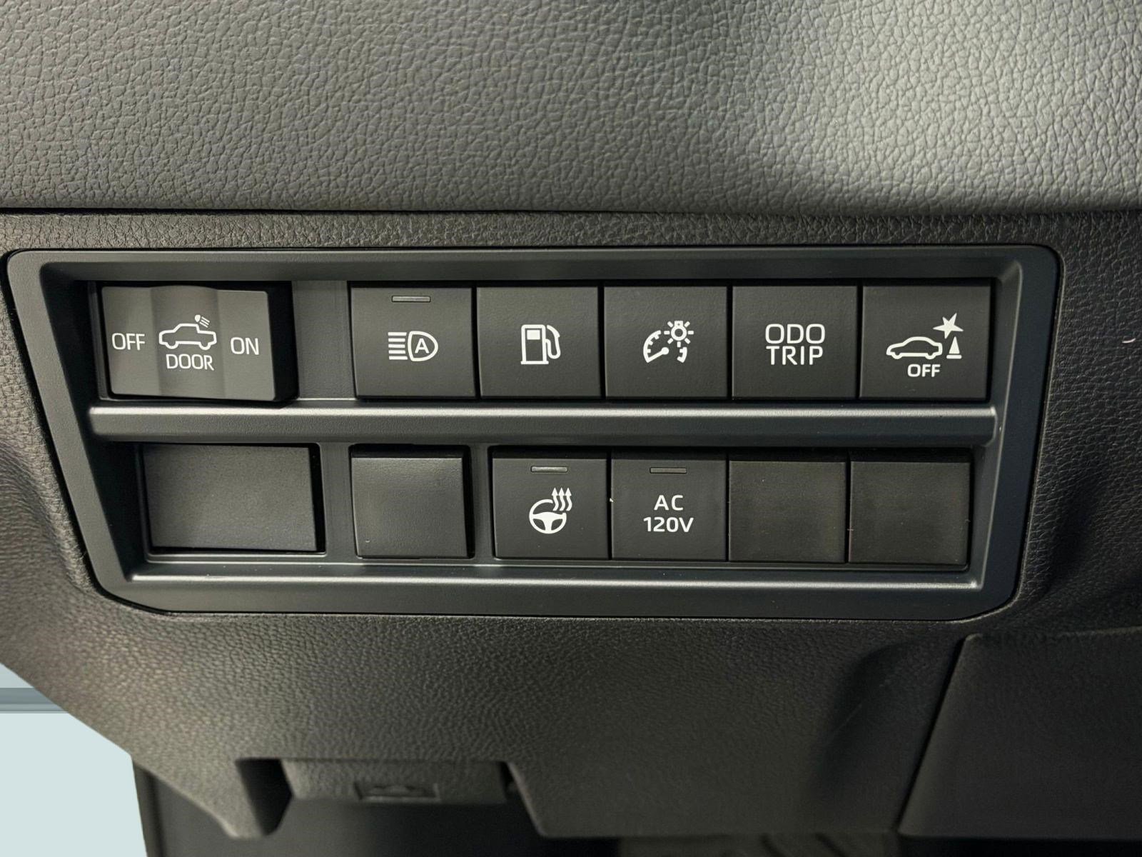 New 2026 Toyota Tundra Limited AWD/4WD image 16
