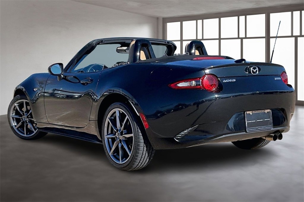 Used 2016 MAZDA MX-5 Miata Grand Touring image 12