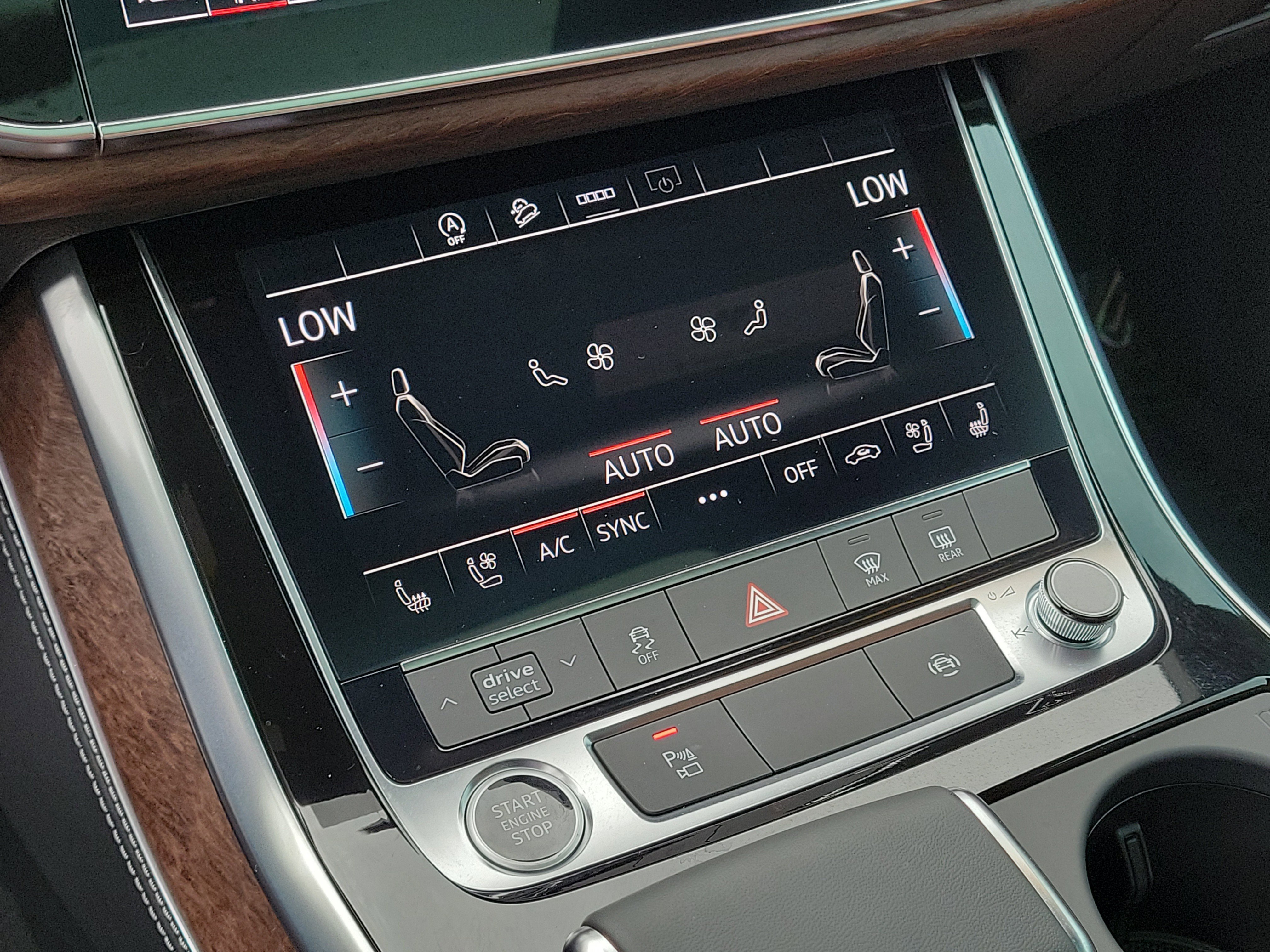 Used 2025 Audi Q8 Premium Plus AWD/4WD image 26