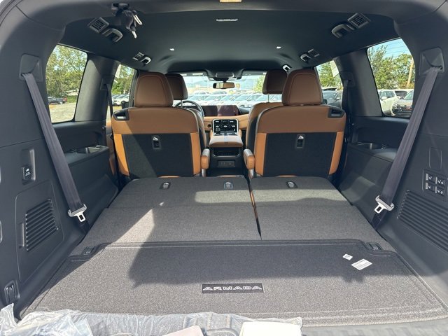 New 2026 Nissan Armada SL w/ Captain's Chari Seat Package image 7