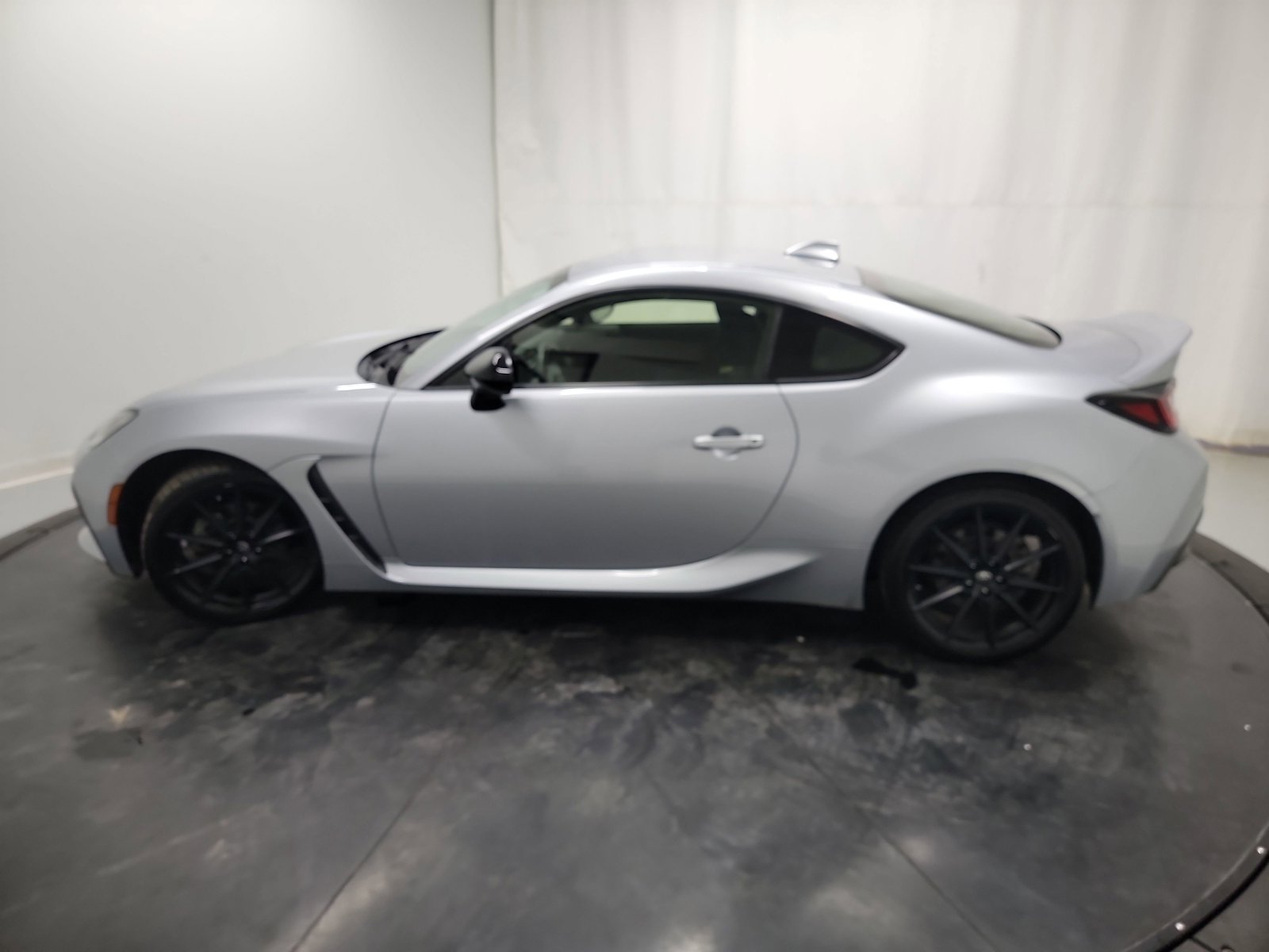 Used 2022 Toyota GR86 Premium image 4