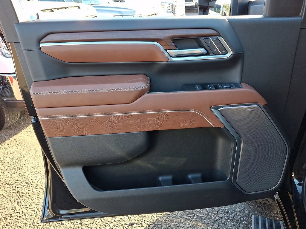 Certified 2025 GMC Sierra 2500 Denali Ultimate w/ Snow Plow Prep/Camper Package image 13