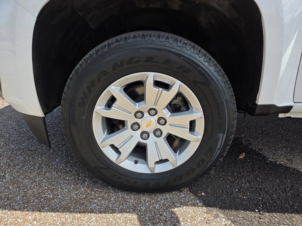 Used 2022 Chevrolet Colorado LT w/ Fleet Safety Package RWD image 31