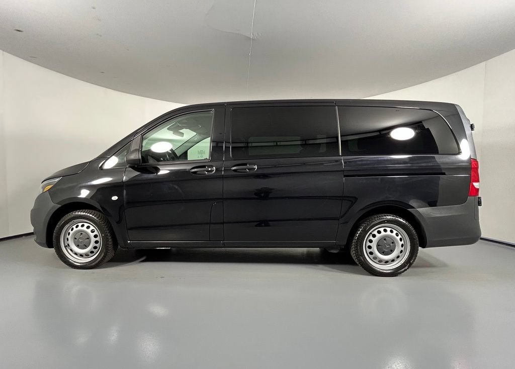 Used 2019 Mercedes-Benz Metris Passenger image 4