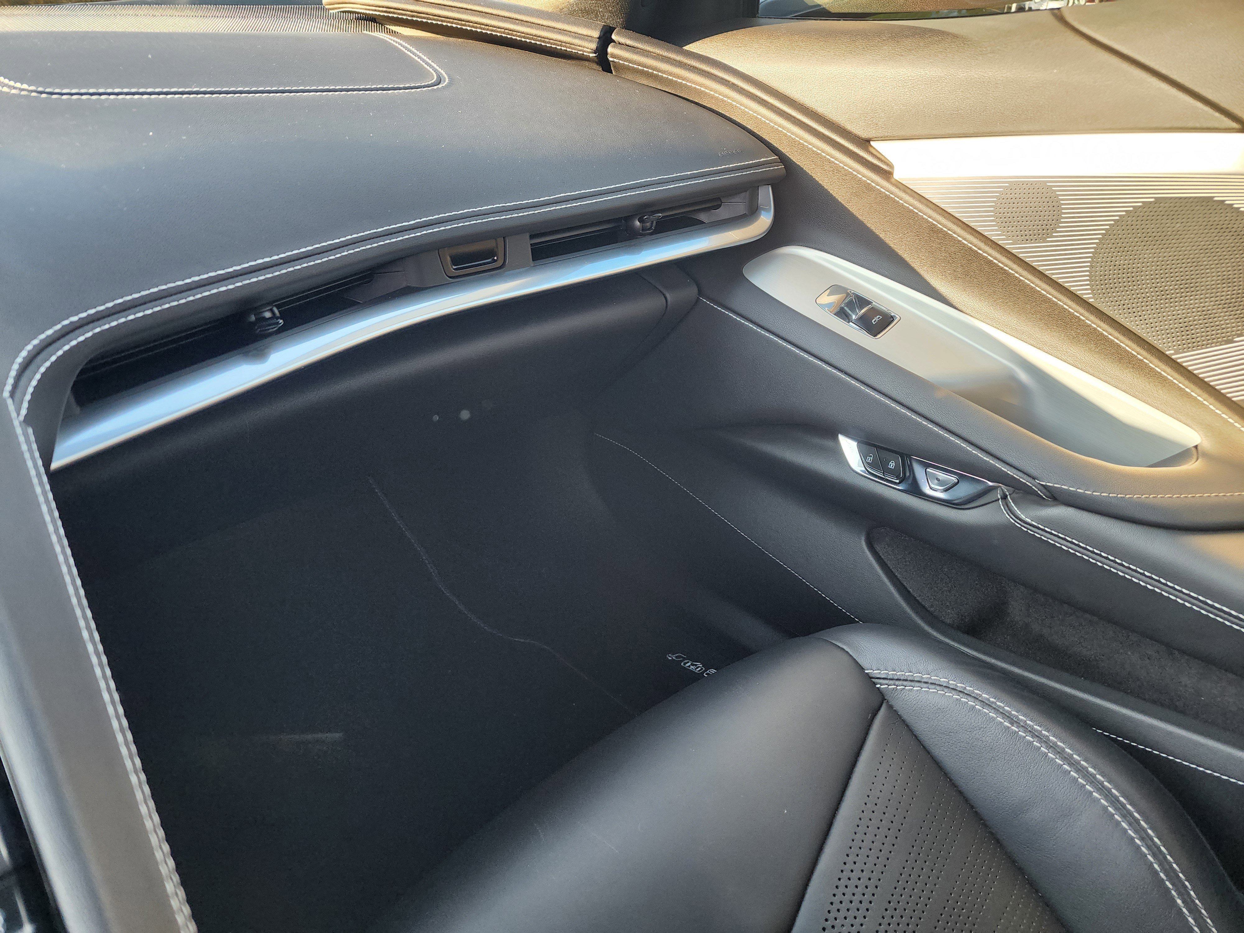 Used 2021 Chevrolet Corvette Stingray Preferred Cpe w/ Z51 Performance Package image 35