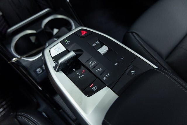 Certified 2025 BMW X1 xDrive28i w/ Convenience Package image 21