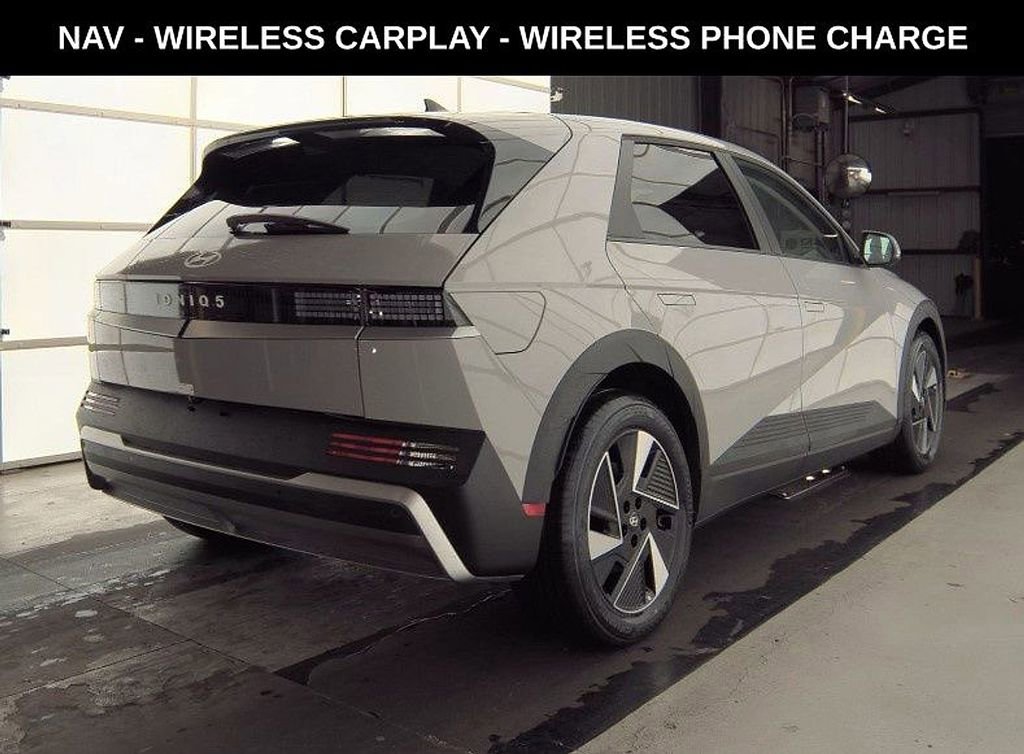 Used 2026 Hyundai Ioniq 5 SEL image 5