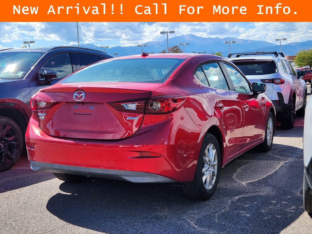 Used 2016 MAZDA MAZDA3 i Touring w/ Popular Equipment Package FWD image 6