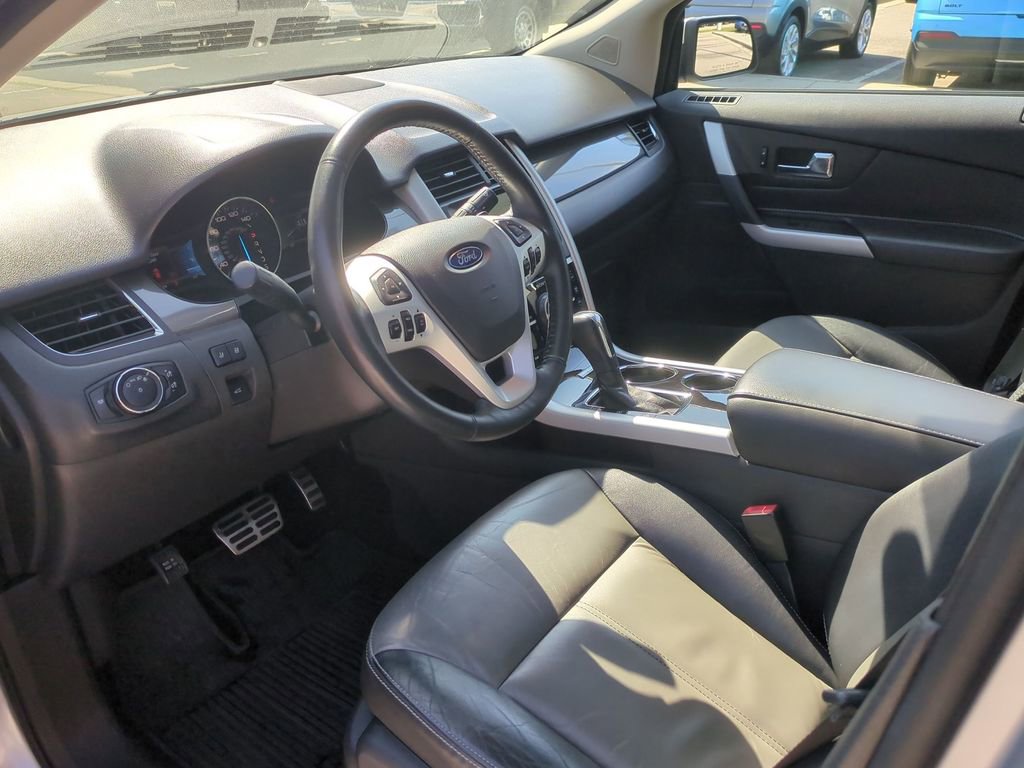Used 2014 Ford Edge Sport w/ Driver Entry Package image 11