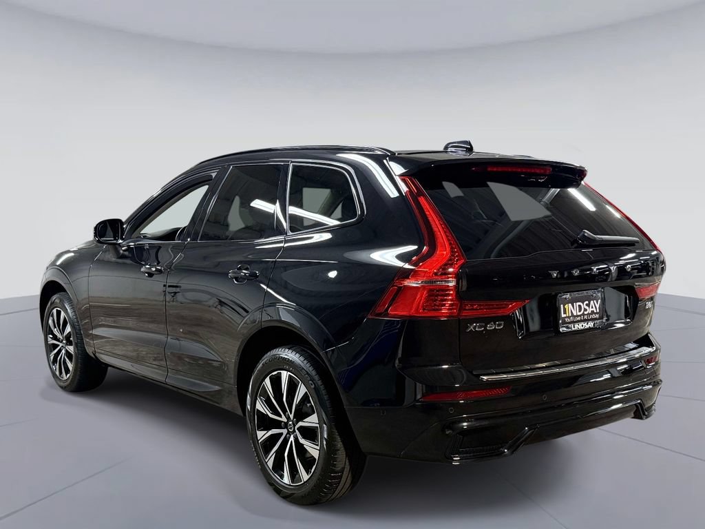 Used 2024 Volvo XC60 B5 Plus w/ Protection Package Premier AWD/4WD image 12