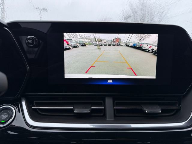 Used 2024 Chevrolet Trax RS w/ Driver Confidence Package image 19