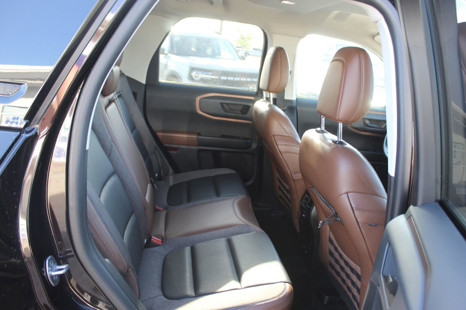 Used 2021 Ford Bronco Sport Outer Banks AWD/4WD image 14