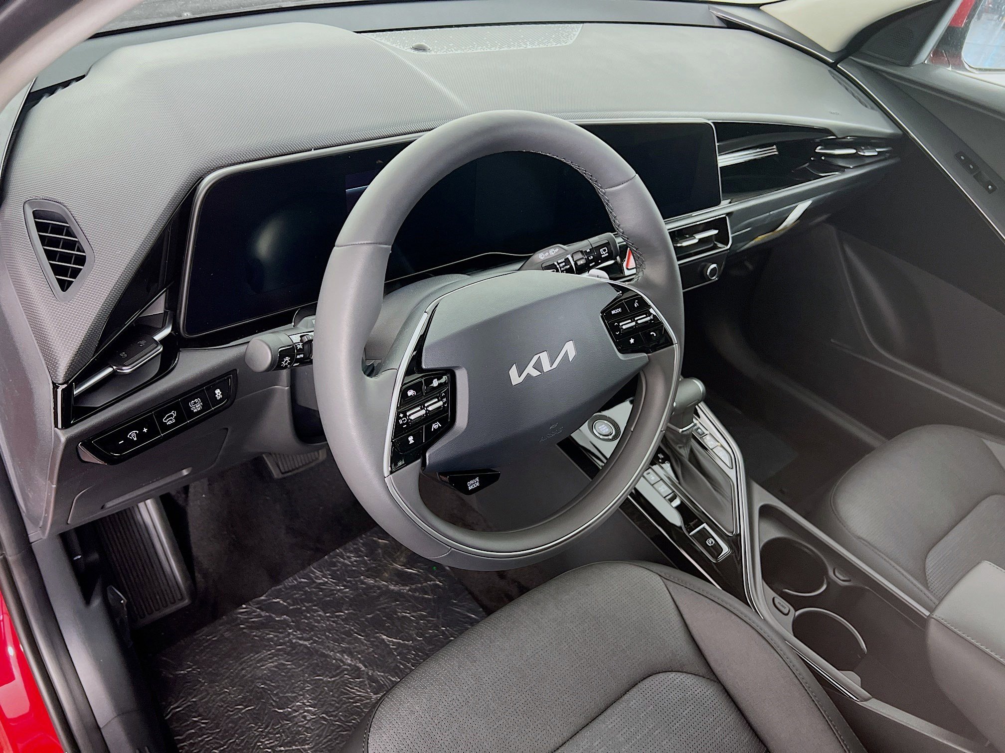 New 2025 Kia Niro SX image 7