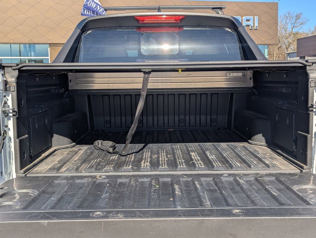 Used 2025 Hyundai Santa Cruz Limited image 28