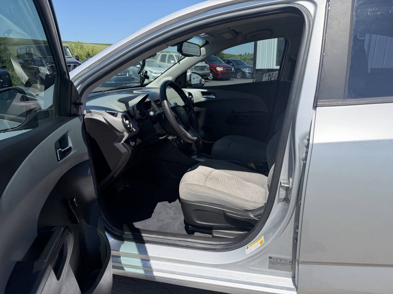Used 2013 Chevrolet Sonic LS FWD image 10