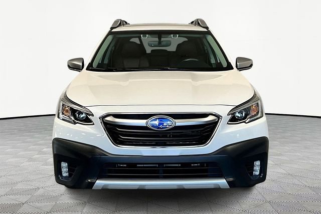 Used 2022 Subaru Outback Touring image 3