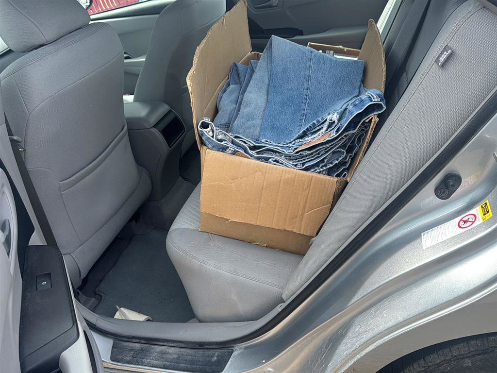 Used 2016 Toyota Camry LE FWD image 20