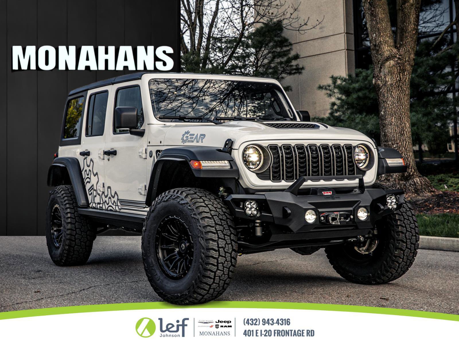New 2026 Jeep Wrangler Unlimited Rubicon w/ Technology Group AWD/4WD image 1