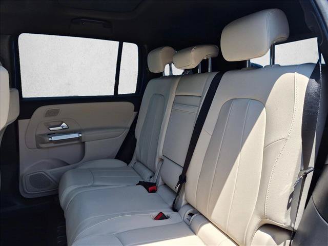 New 2026 Mercedes-Benz GLB 250 4MATIC image 16