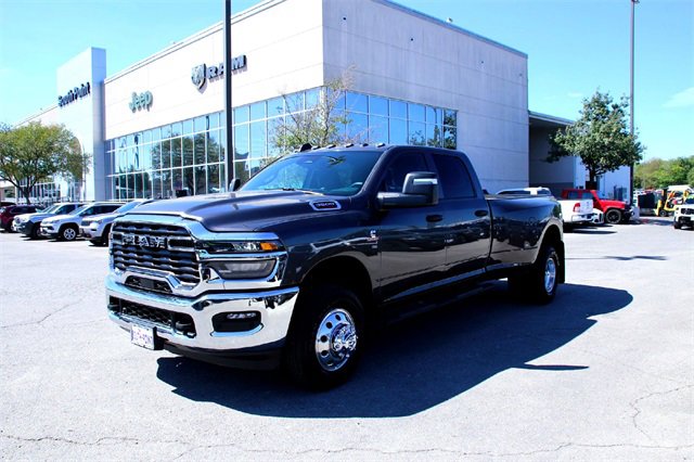 New 2026 RAM 3500 Tradesman image 7