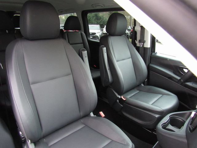 Used 2023 Mercedes-Benz Metris Passenger image 19
