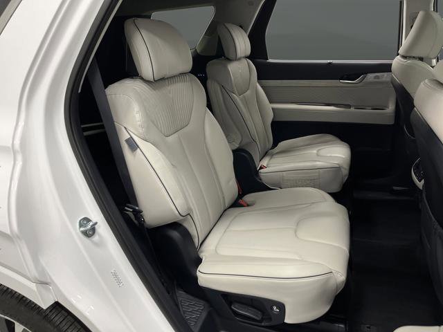 Used 2025 Hyundai Palisade Calligraphy image 35