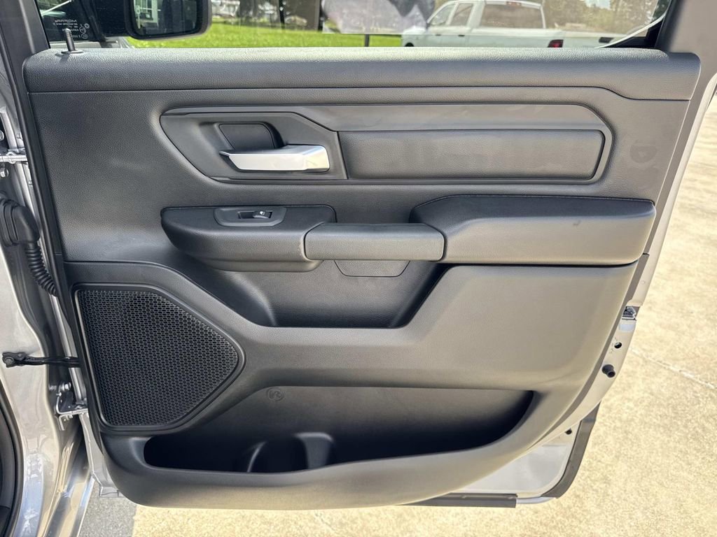 New 2026 RAM 1500 Express image 19