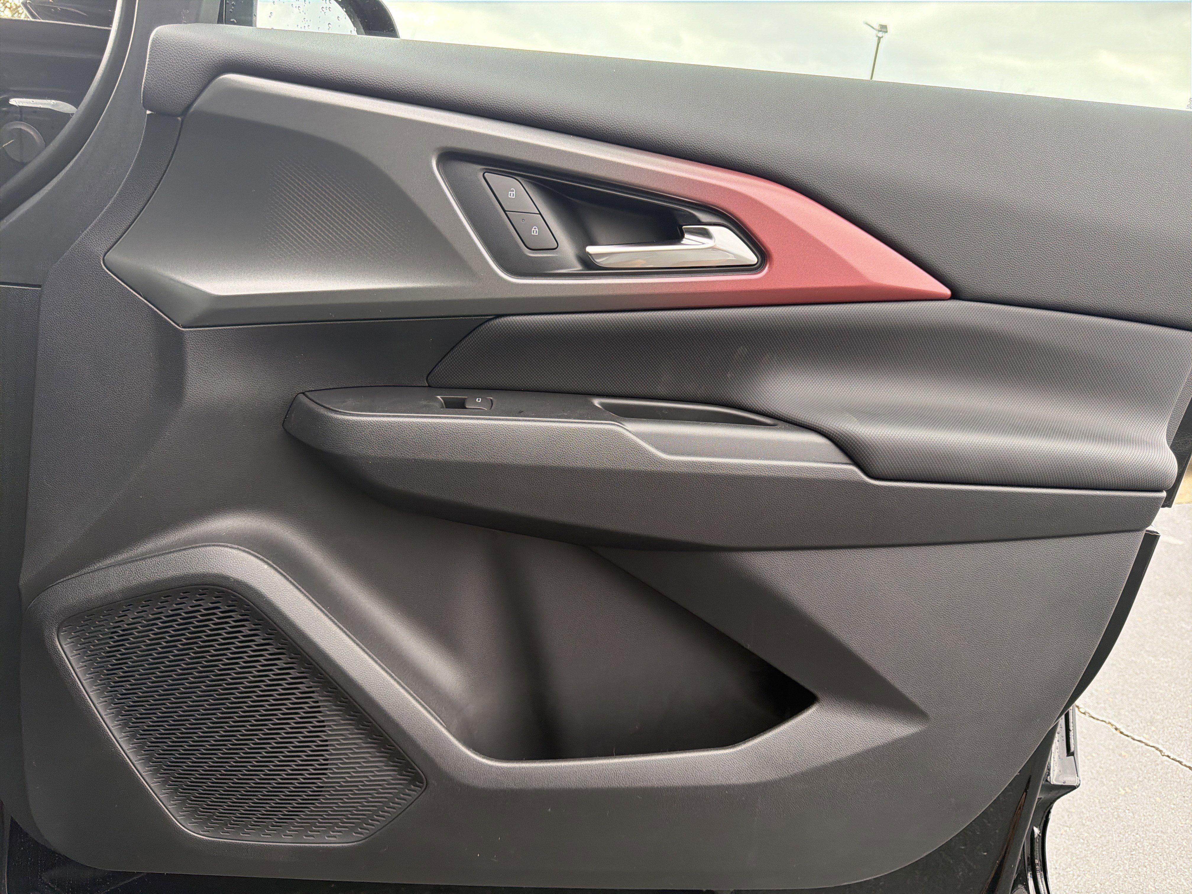 New 2026 Chevrolet Equinox EV RS image 13