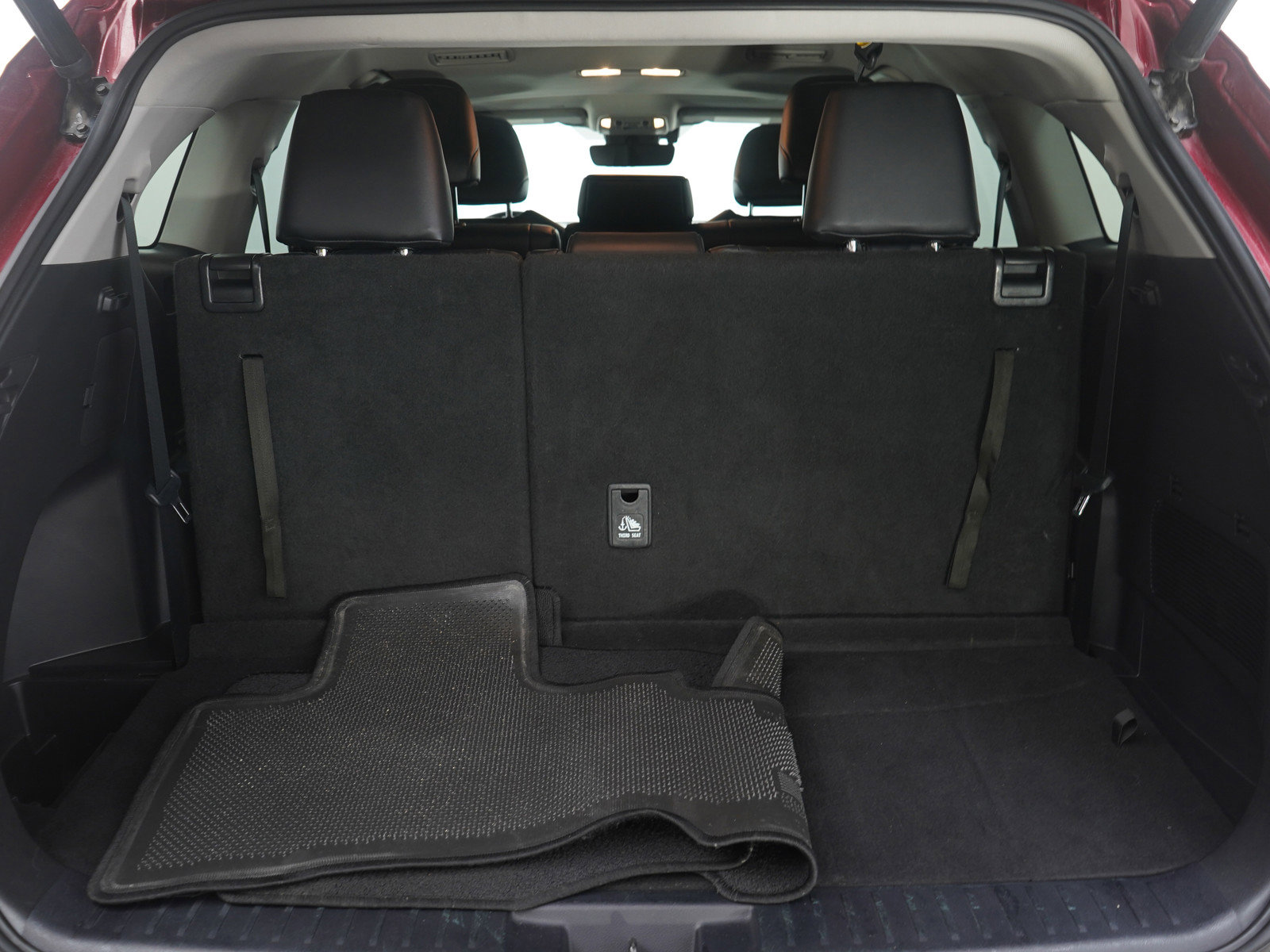 Used 2021 Toyota Highlander XLE image 11