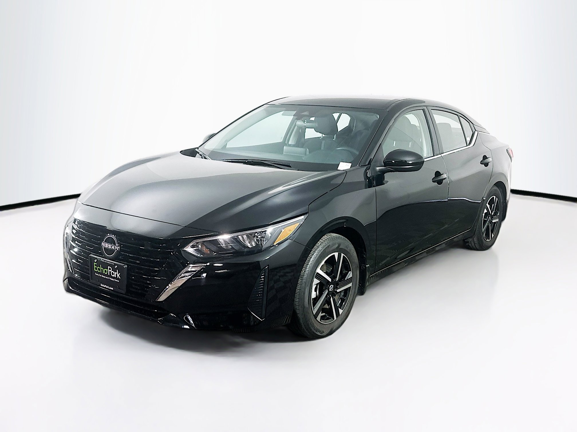 Used 2025 Nissan Sentra SV w/ All-Weather Package image 3
