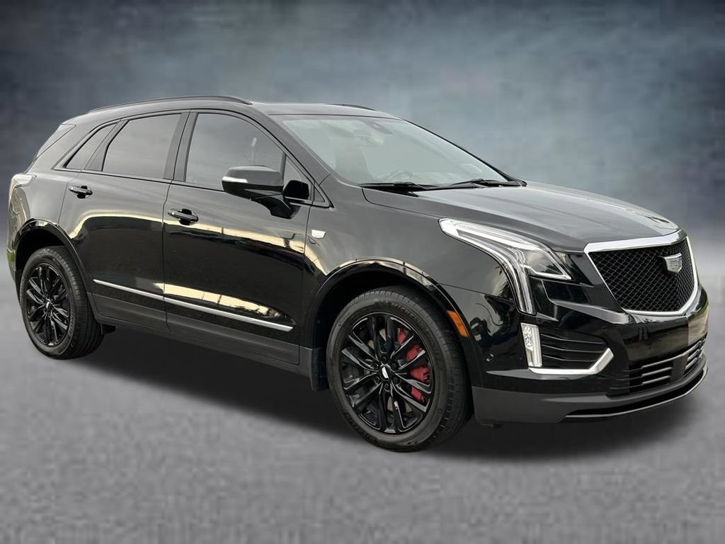 Used 2024 Cadillac XT5 Sportv w/ Technology Package AWD/4WD image 7