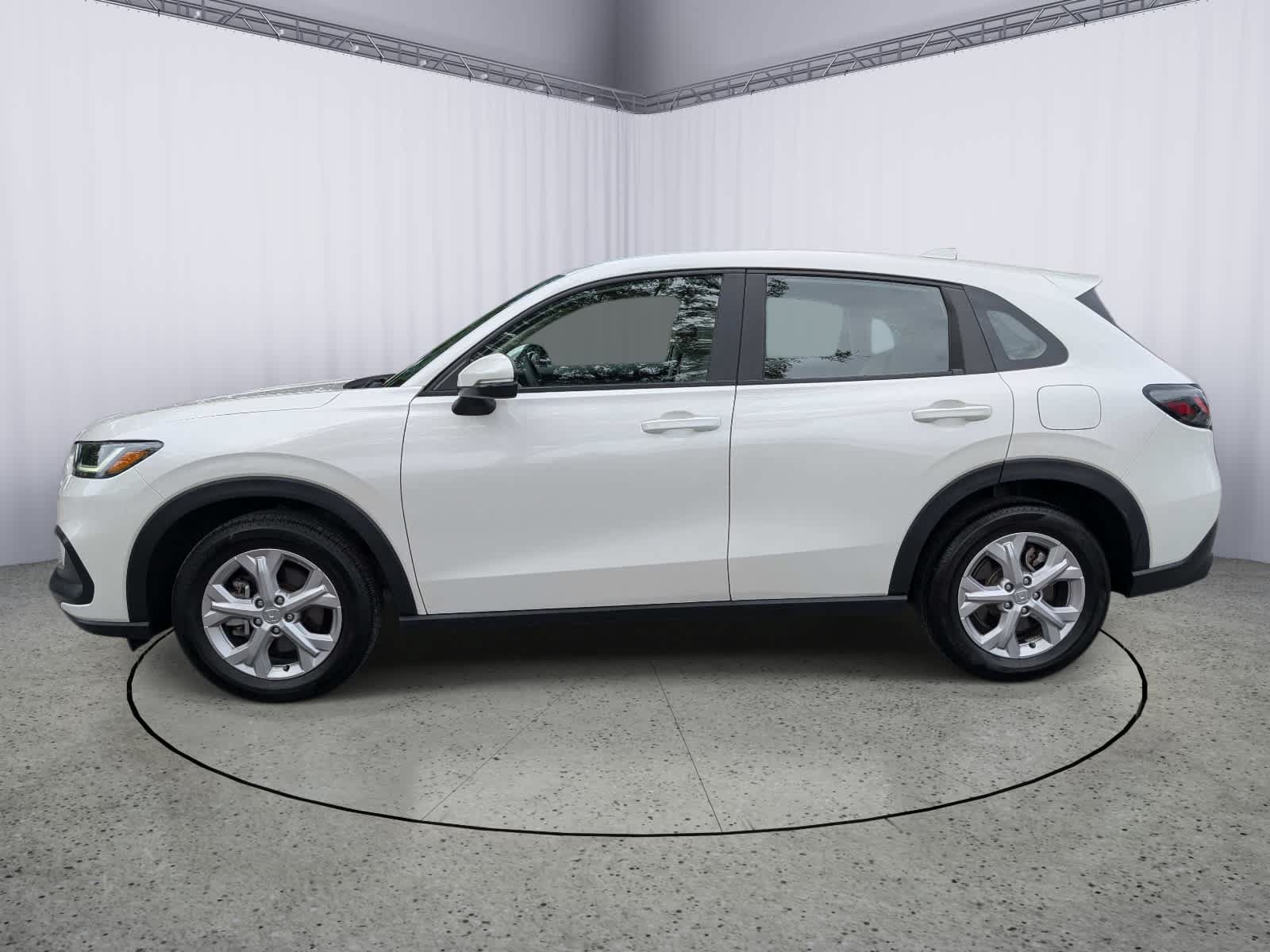 Certified 2024 Honda HR-V LX image 6