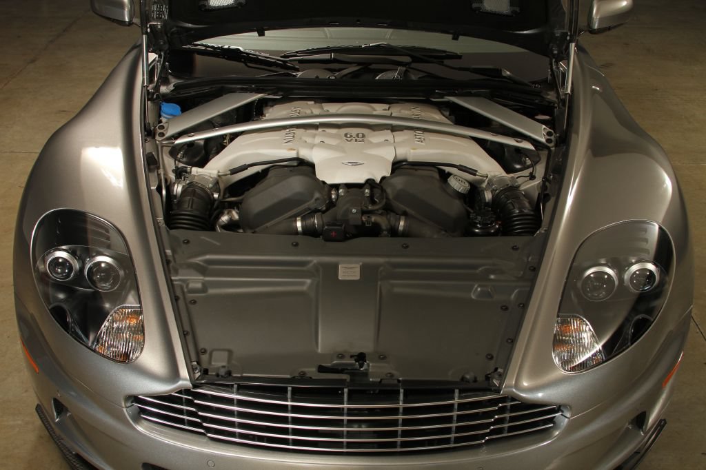 Used 2009 Aston Martin DBS Coupe RWD image 20